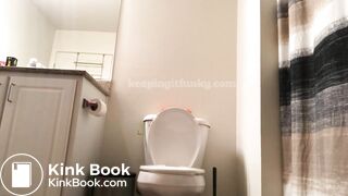 Sydnee capri diarrhea shitting