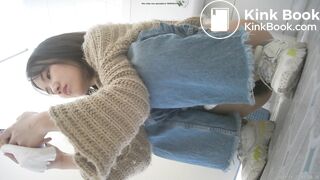 girl toilet voyeur part1