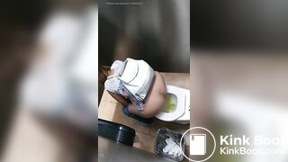 Poo girl 6 - video 2