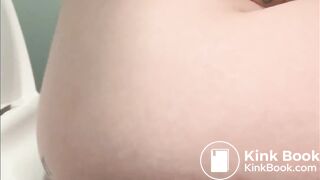 Toilet Pooping / farting