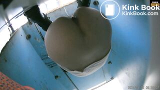 Girl Chinese pooping pis toilet.DJJ_029