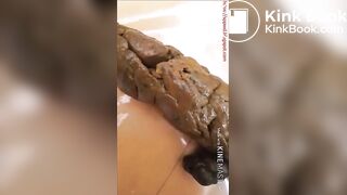 Japanese Girl Shitting Comp