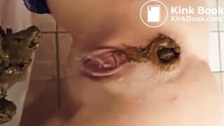 Girls pooping compilation 3