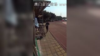 Girls chinese piss pooping toilet.MML_016