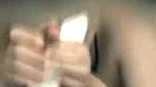 Beach toilet - video 9