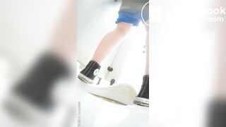 girl poop a lot - video 2