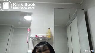 korean girl poop - video 9