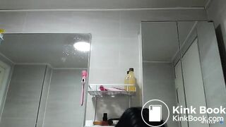 korean girl poop - video 9