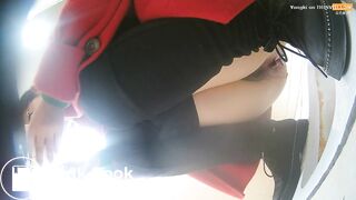 Chinese toilet - video 138