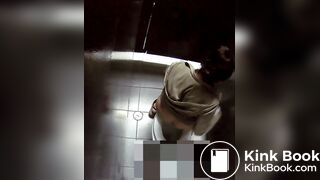 Young girl POOPING and CHANGING her thong