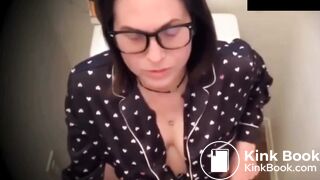 Girl pooping toilet - video 19