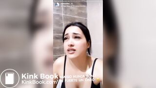 Instagram hottie pooping