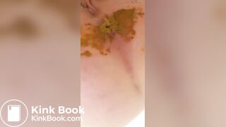 Cutie tastes dirty asshole