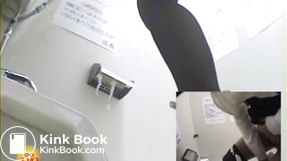 Girls' Poop Toilet 10