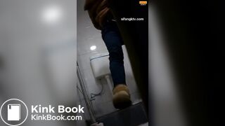 Girl Chinese pooping pis toilet.DJJ_04