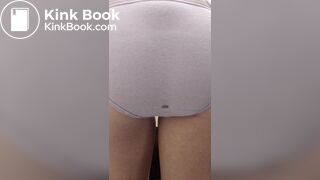 Brit Relieves Herself