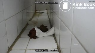 Girl Chinese pooping pis toilet.HGG_04