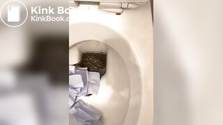 Sexy girl toilet Poop 32