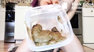 Nerdy girl scats and masturbates for you