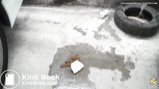 Jaoanese girl diarrhea and wipes with paper cup [PM105]