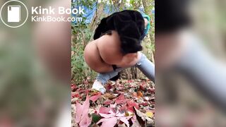 Cagando en el bosque - video 2