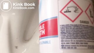 Woman desperate big dump