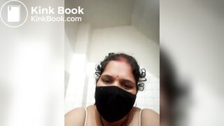 My sex partner pooping