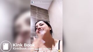 Instagram Latina girl has to poop