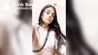 Hot Mamacita drops a load off in Spanish restaurant