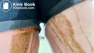 Girl poop in her jean short