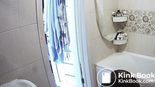 girl poop toilet - video 19