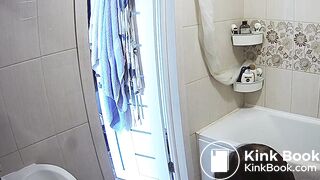 girl poop toilet - video 19