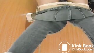 Girl Chinese pooping pis toilet.G02