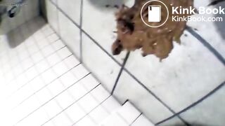 japanese girl standing poop