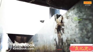 Girl Chinese pooping pis toilet.T04