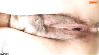 Girl Chinese pooping pis toilet.T04