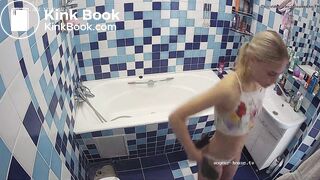 girl poop - video 235