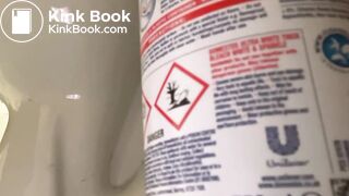 big logs in toilet - video 2