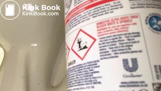 big logs in toilet - video 2