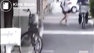 Shit! Nothing to wipe with! (3)