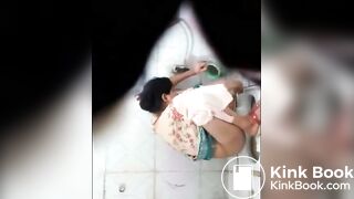Desi aunty shitting HD clear view hidden recorded