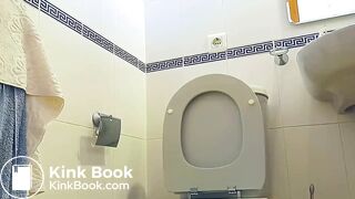 cute girl toilet shitting