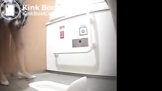 Girl Chinese pooping pis toilet.D05