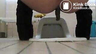 japanese toilet poop - video 27