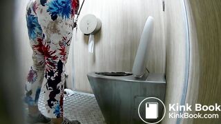 shitting - video 214