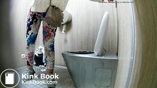 shitting - video 214