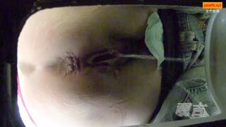 Girl Chinese pooping pis toilet.T03