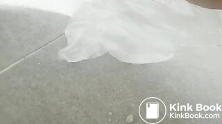 Korean girl outside poop