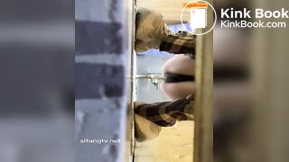 Girl Chinese pooping pis toilet.D08