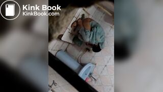 Indian aunty shitting on toilet hidden captured